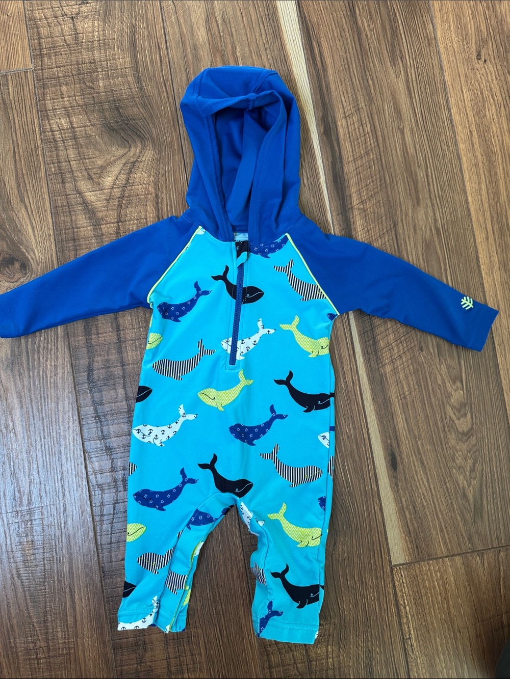 EUC Coolibar Blue Whale Hooded Kids Rashguard One-Piece